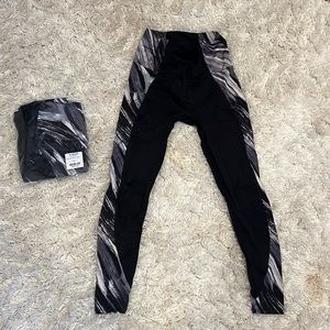 K-Deer large yoga leggings. NWT still in unopened bag.